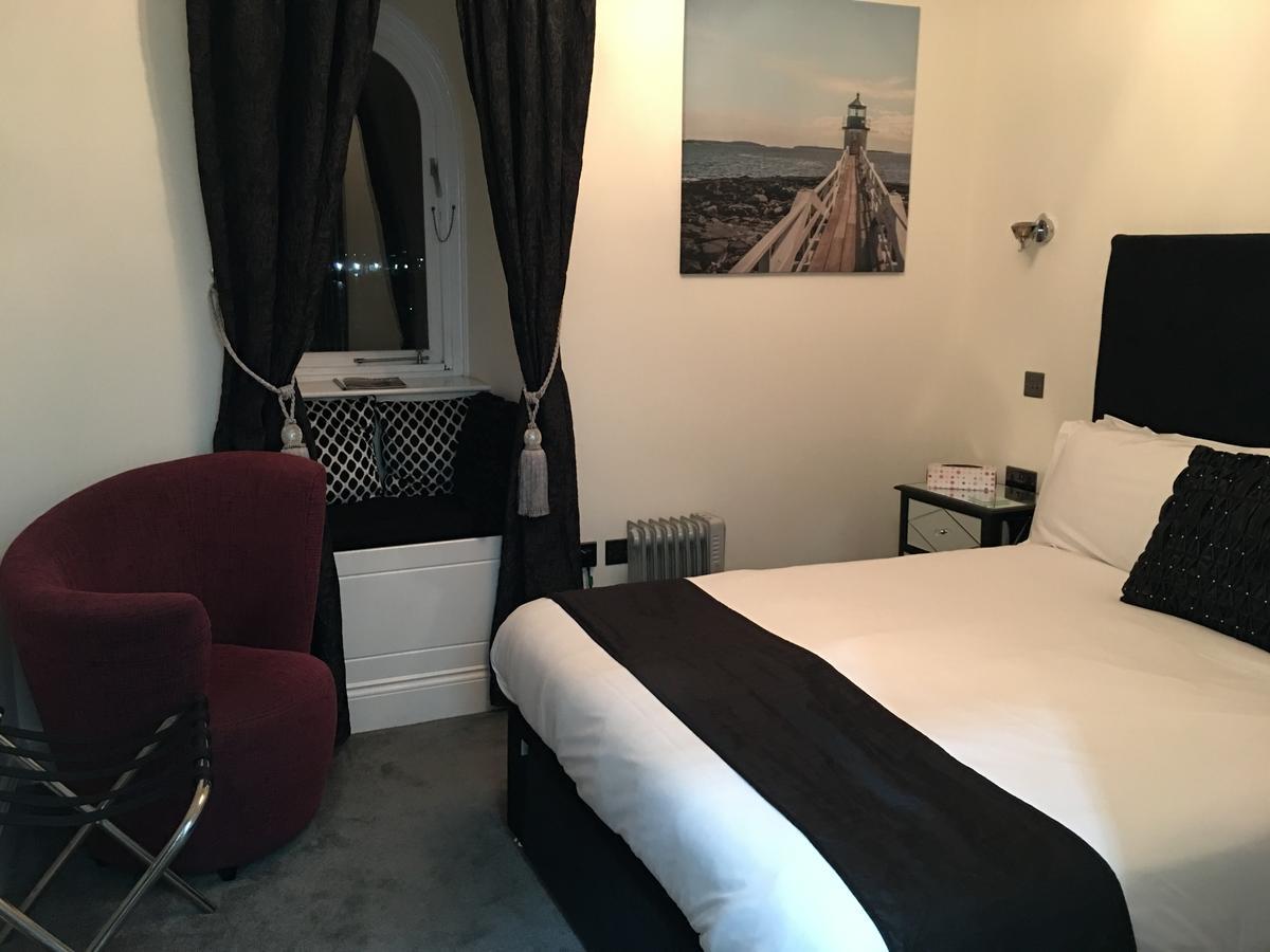 The Ship Leopard Hotel - No Children (Adults Only) Portsmouth Eksteriør bilde